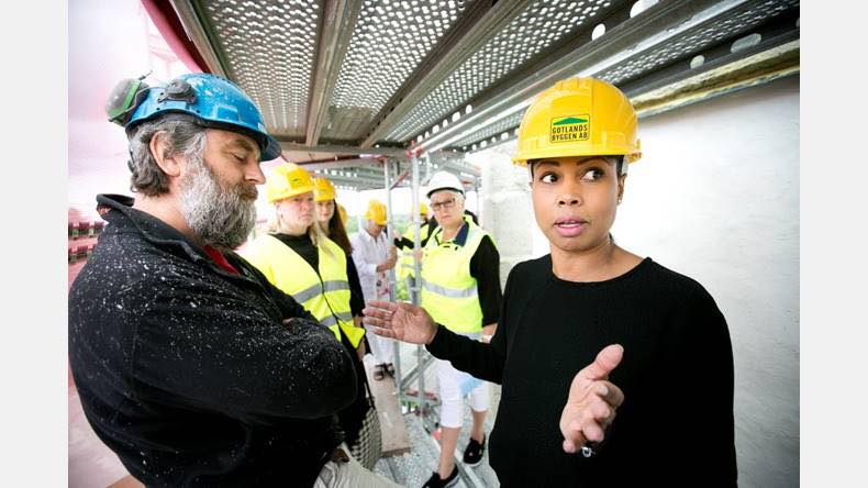 Gotlandsbyggen har idag haft besök av Kultur- och demokratiministern Alice Bah... 3